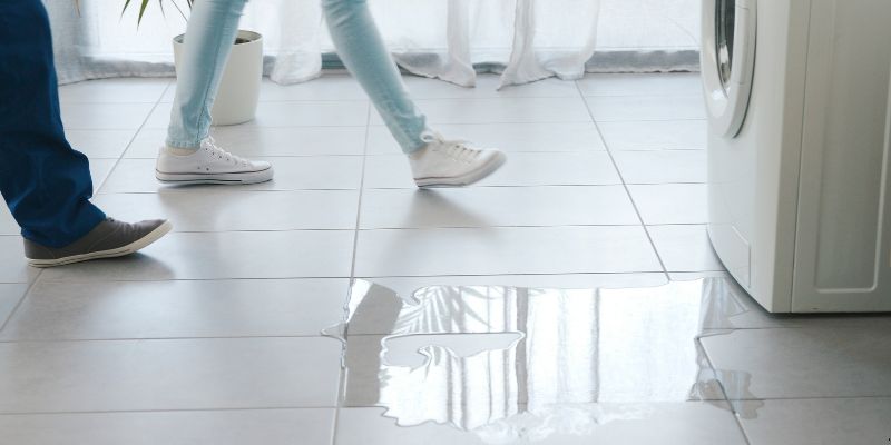 Máquina de Lavar Vazando Água Quando Enche em Joinville: Confira 6 Dicas
